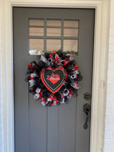 Load image into Gallery viewer, Black And Red Valentine's Day Wreath