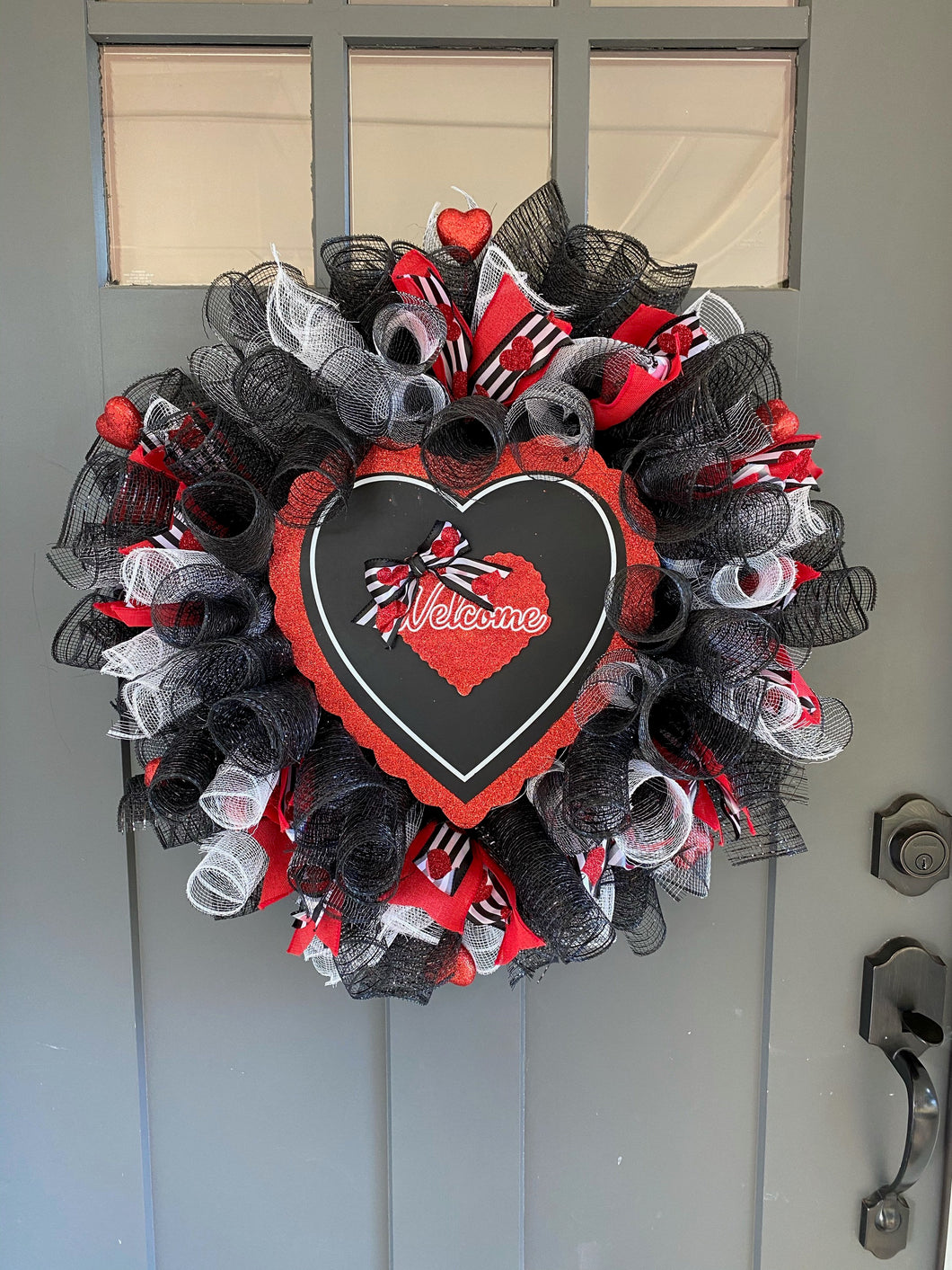 Black And Red Valentine's Day Wreath