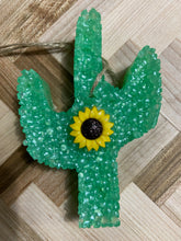 Load image into Gallery viewer, Cactus
